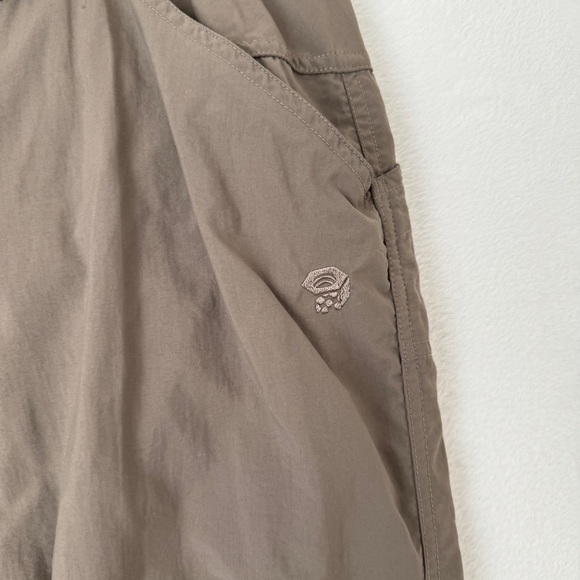 Mountain Hardwear womens taupe lightweight straight leg outdoor pants size 10 - Picture 2 of 12